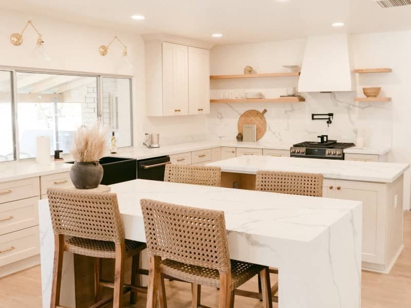 Flooring experts at Smith's Carpet & Furniture